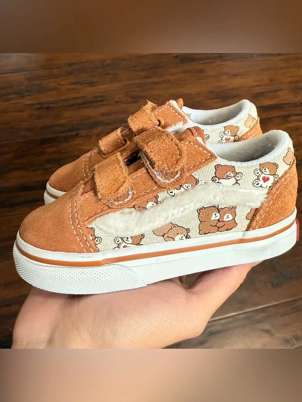 Vans Toddler's Old Skool V teddy Bear Hugs size 6